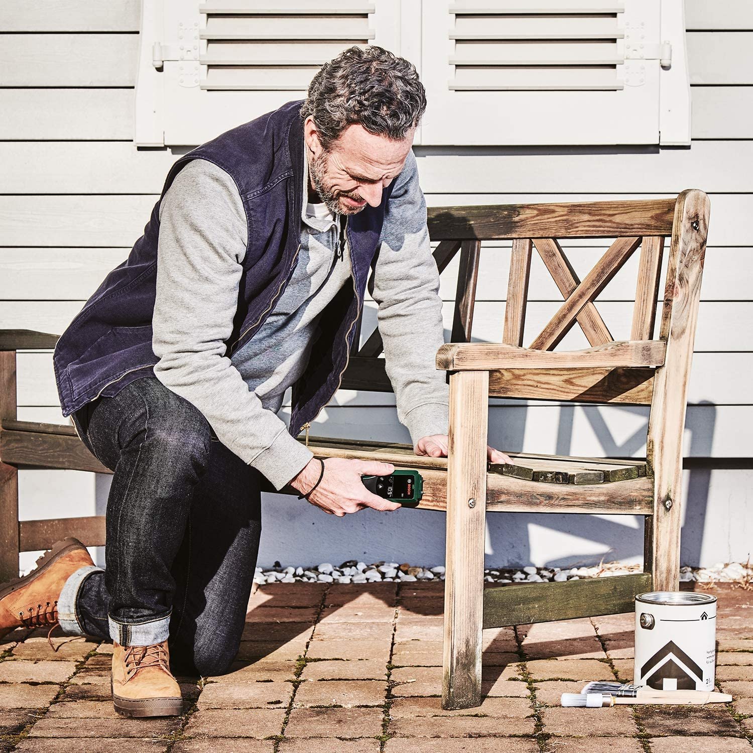 Bosch moisture meter UniversalHumid (precise results thanks to wood